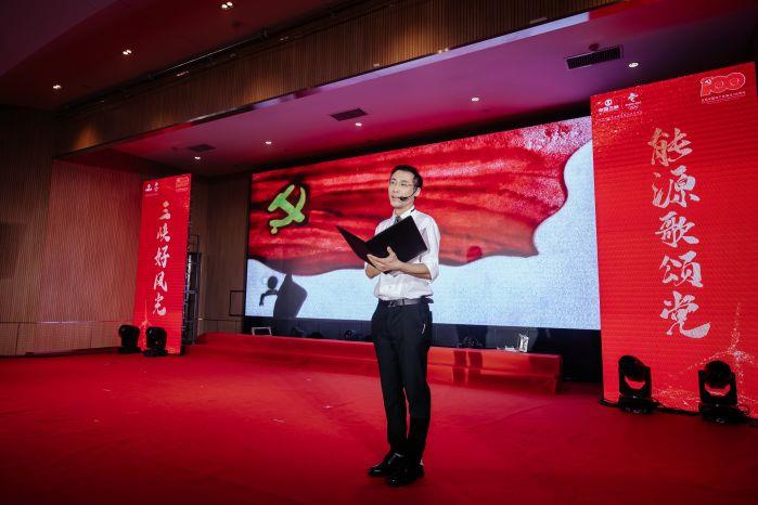20.1、沙畫(huà)《紅歌》詩(shī)歌創(chuàng)作：范秀山 朗誦：于哲